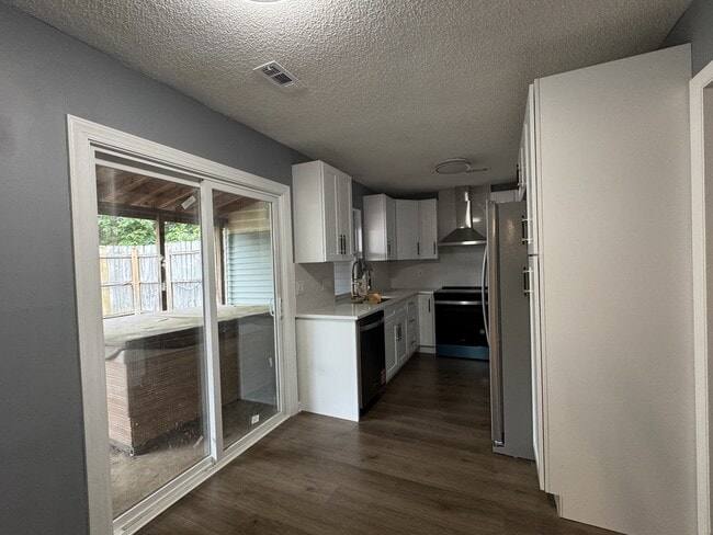 Building Photo - 1634 Pamela Lorraine Dr