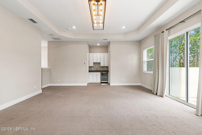 Building Photo - 126 Brasilla Ave