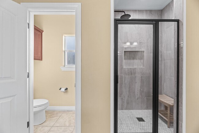 Building Photo - 5605 Allier Dr