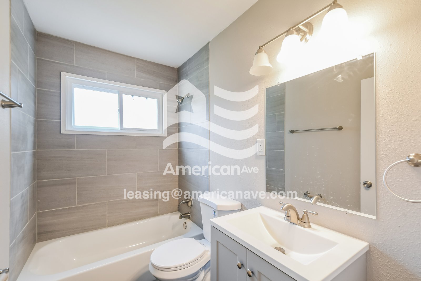 Building Photo - 1147 Baron Ave