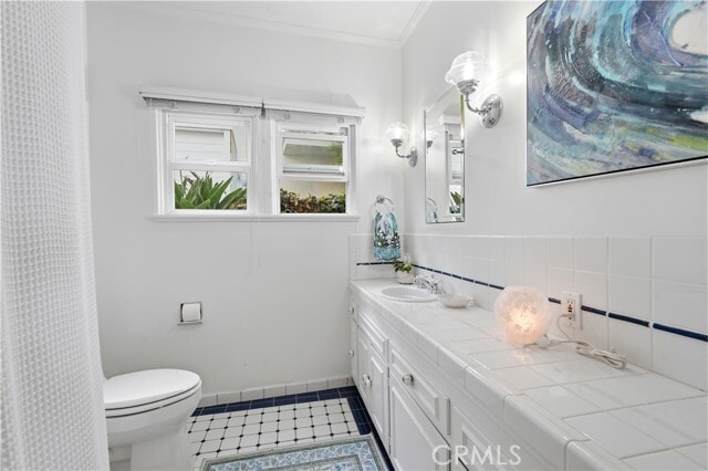 Building Photo - 624 Vía Del Monte