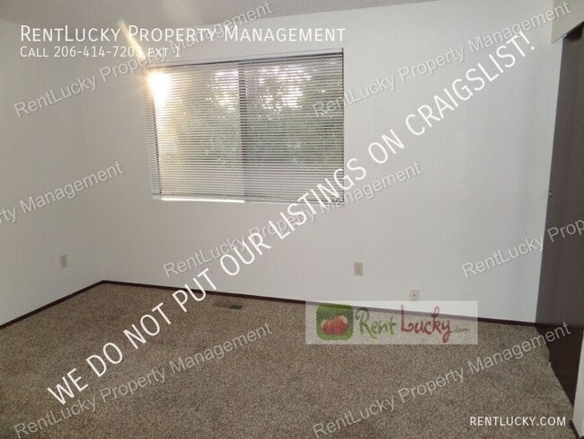 Building Photo - 33033 22nd Pl S