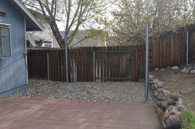 Building Photo - COMING SOON!!!! Cozy 3 Bedroom, 2 Bath home