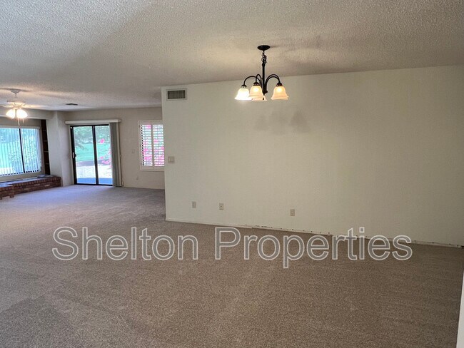 Building Photo - 18942 N 96th Ln