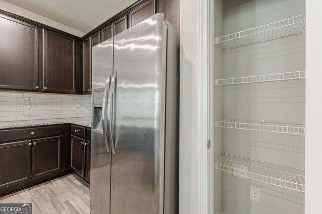 Building Photo - 4957 Elm Brook Dr