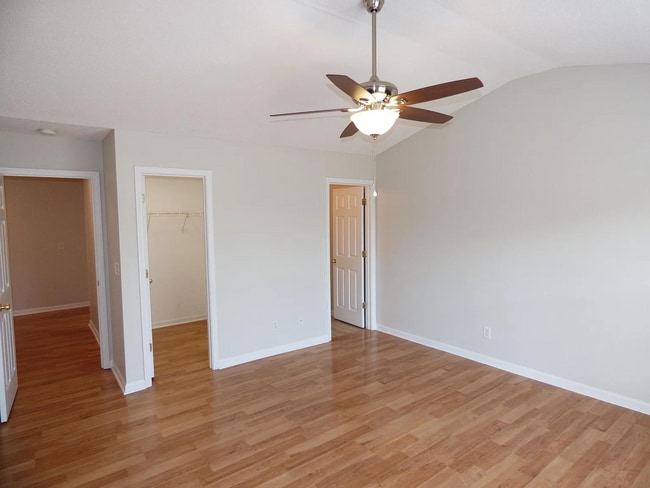 Building Photo - 210 Tibton Cir