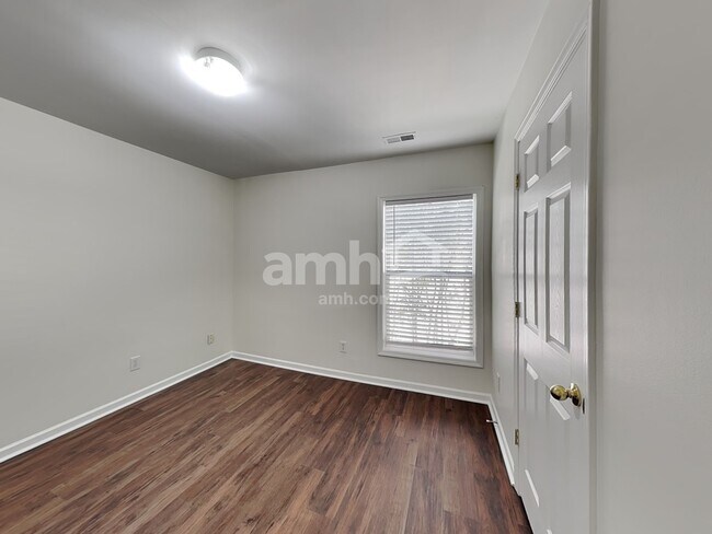 Building Photo - 157 Autry Avenue