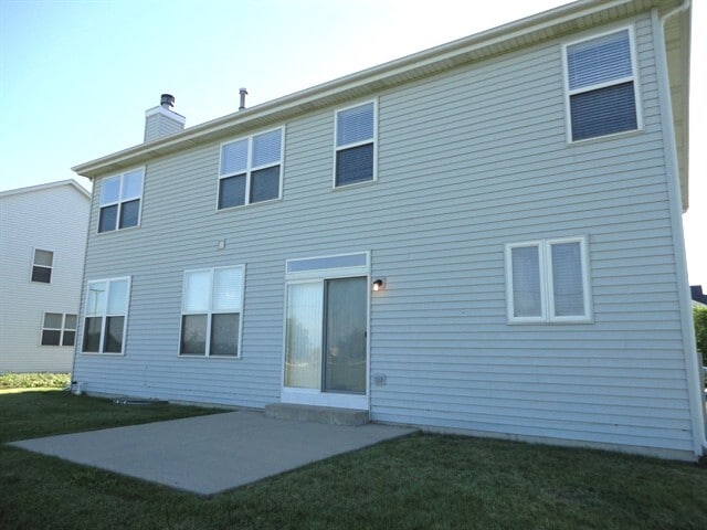 Building Photo - 16438 Fairfield Dr