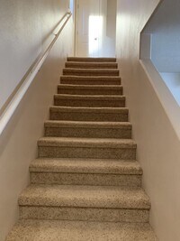 Building Photo - Skyhawk 3 bedroom 2.5 bath with a single c...