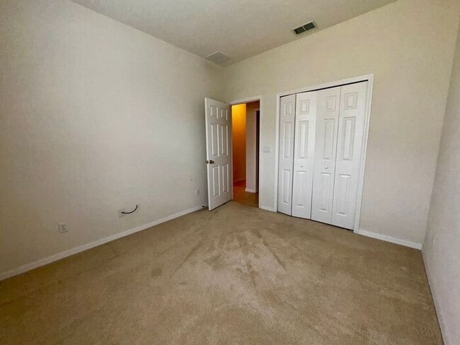 Building Photo - 4 Bedroom 3 bath Vista Lakes Home with a Fenced Backyard!