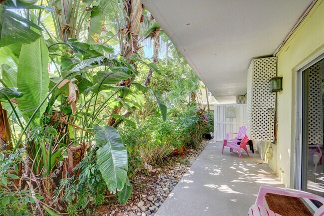 Building Photo - 6520 N Ocean Blvd