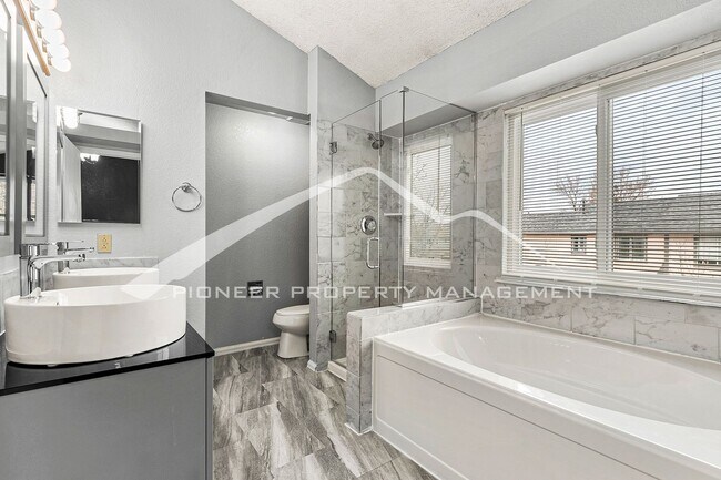 Building Photo - 1244 W 133rd Cir