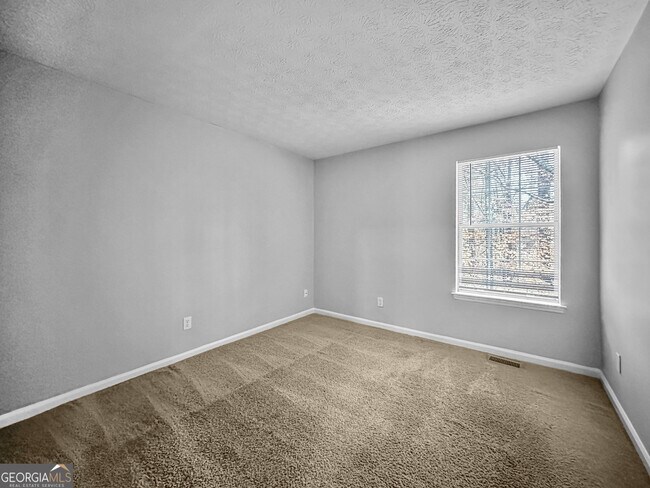 Building Photo - 7011 Grinder Dr