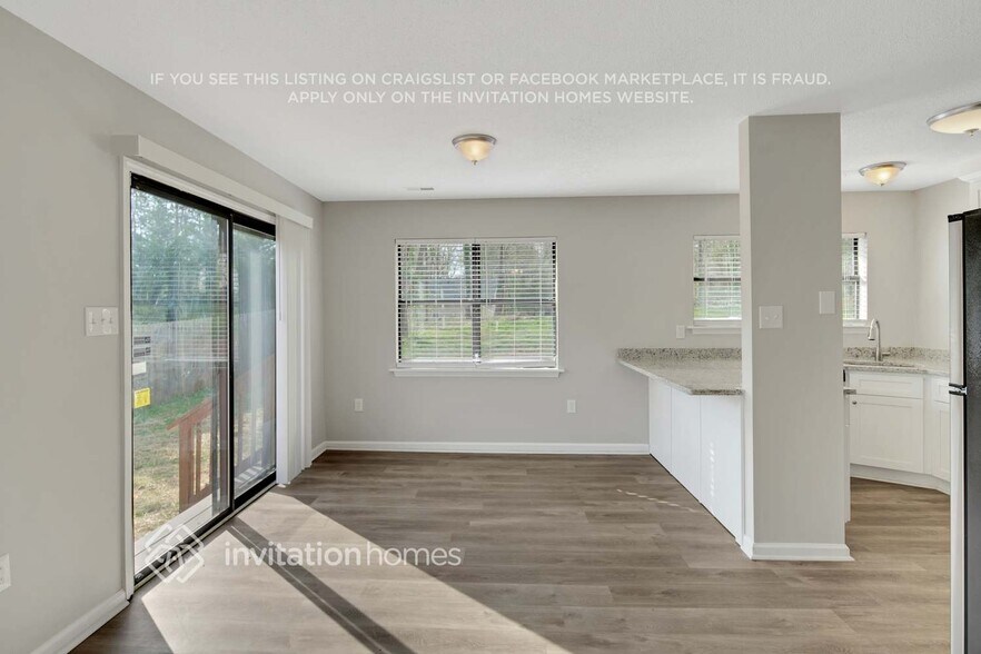 Building Photo - 6530 Touchwood Dr