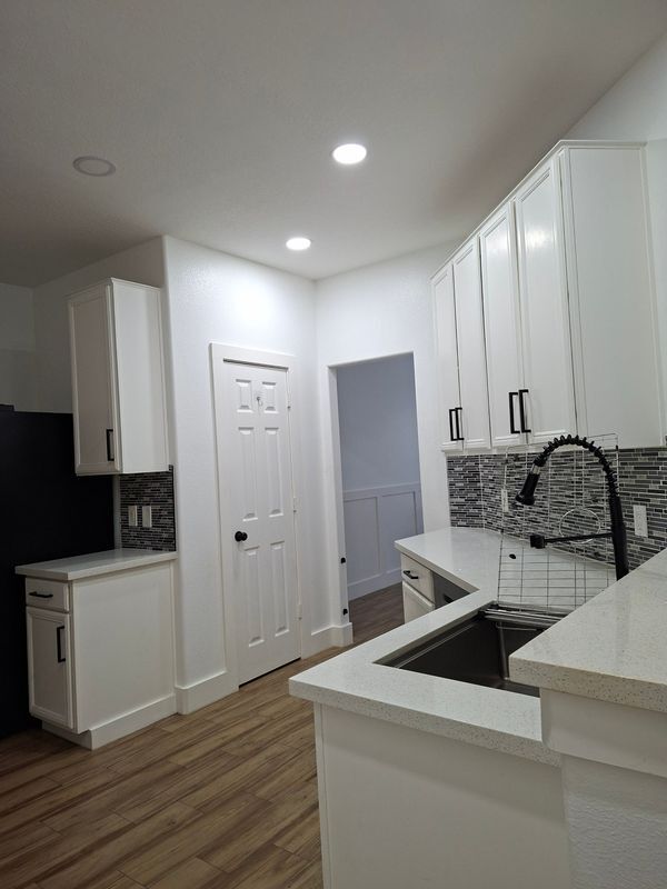 Building Photo - 8311 Caraway Lake Cir