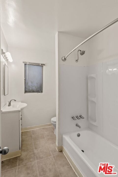 Building Photo - 11660 Chenault St