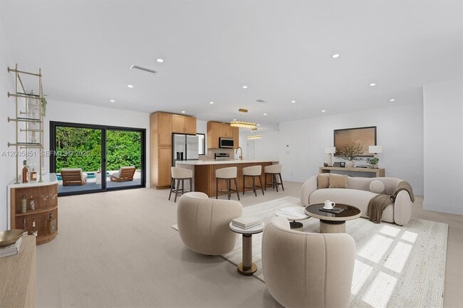 Building Photo - 401 SW 63rd Terrace