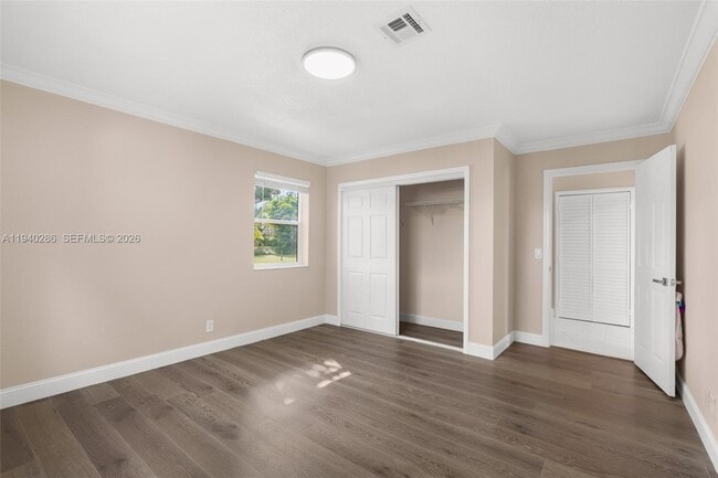 Building Photo - 7601 NW 82nd Terrace