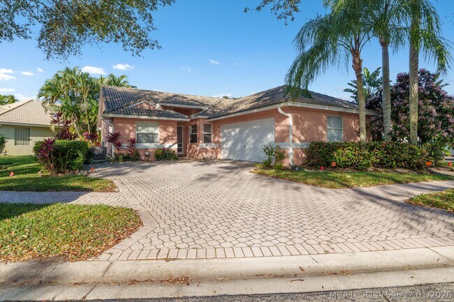 Building Photo - 5260 Grande Palm Cir