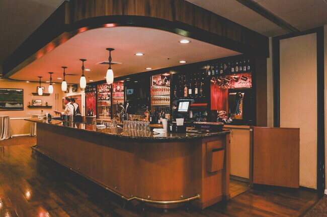 Building Photo - Palm Aire Fully Furnished Rental