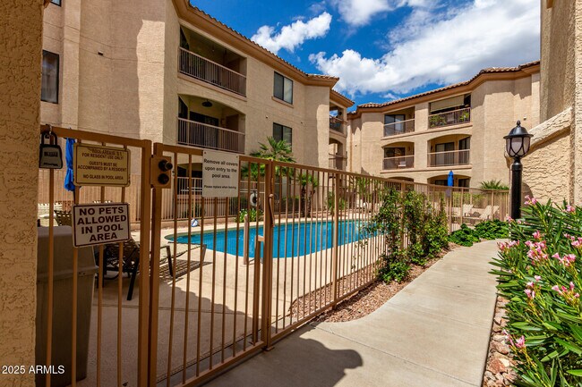 Building Photo - 16631 E El Lago Blvd