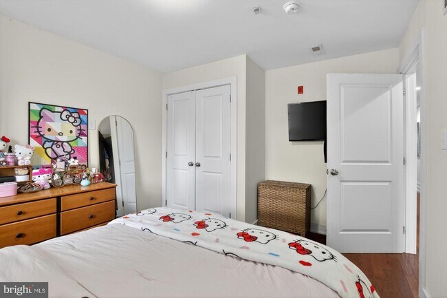 Building Photo - 1228 N 25th St