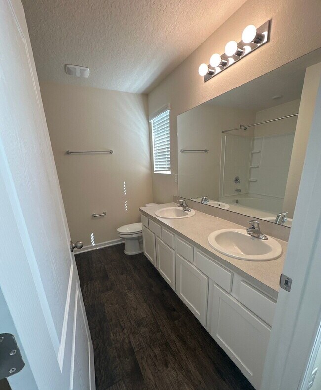 Building Photo - Cross Creek Community, Green Cove Springs Newer Home, Available For Rent