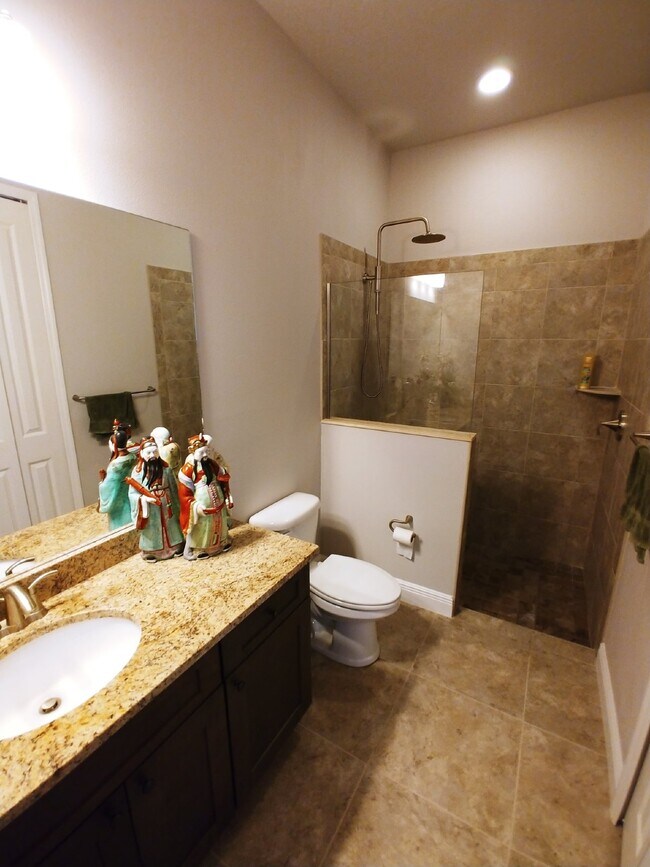 Building Photo - "Spacious 4 Bed, 3.5 Bath Rockledge Rental - Your Dream Home Awaits!"