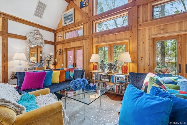 Building Photo - 4 Marion Ln