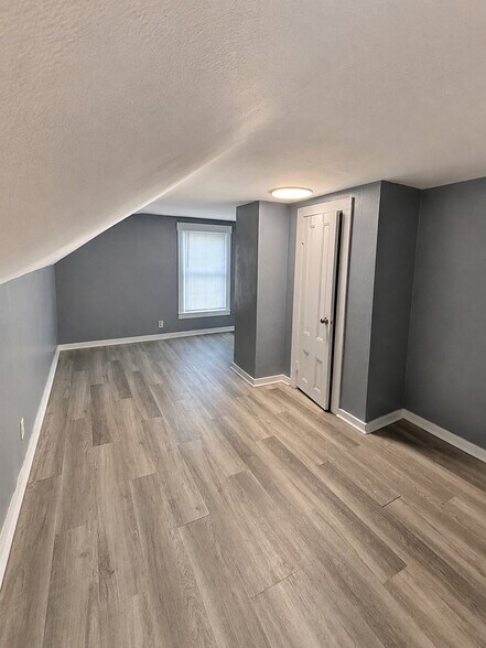 Building Photo - 510 Bernon St