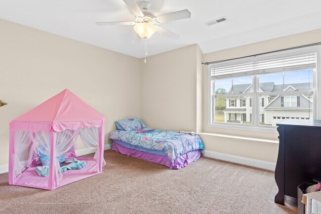 Building Photo - Slater Way