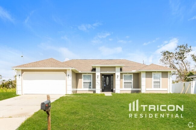 Building Photo - 1240 Fleetwood Dr NW