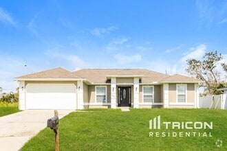 Building Photo - 1240 Fleetwood Dr NW