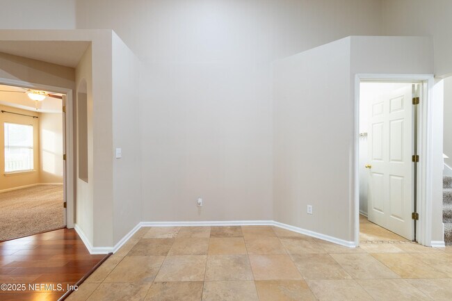 Building Photo - 1341 Grey Feather Ln