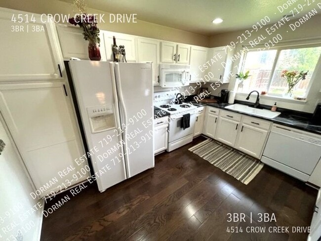 Building Photo - 4514 Crow Creek Dr