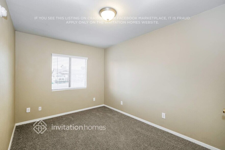 Building Photo - 6940 W Catalina Dr