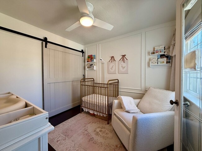 Building Photo - Gorgeous Two Bedroom Home in San Luis Rey
