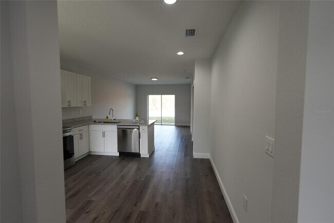 Building Photo - 17196 Bonnie Ave