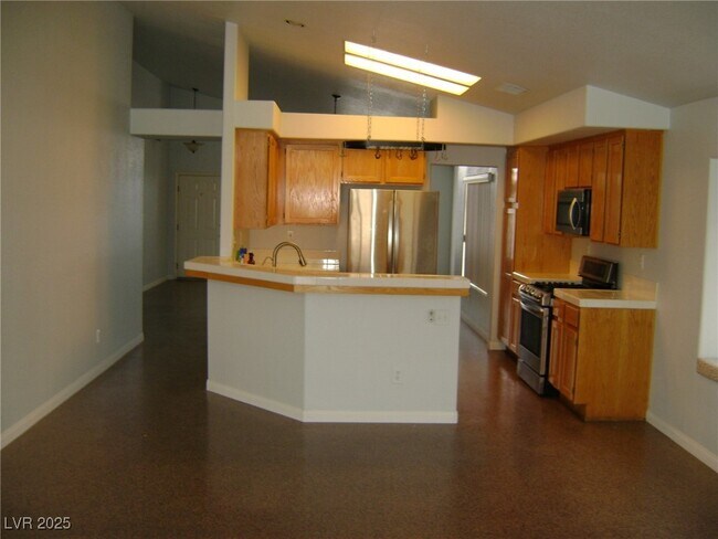 Building Photo - 1753 Sunflower Ct