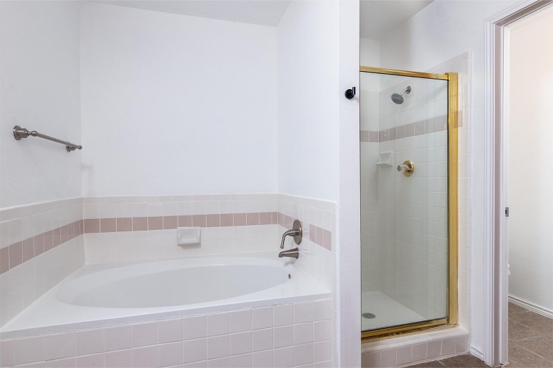 Building Photo - 11135 Quail Pass