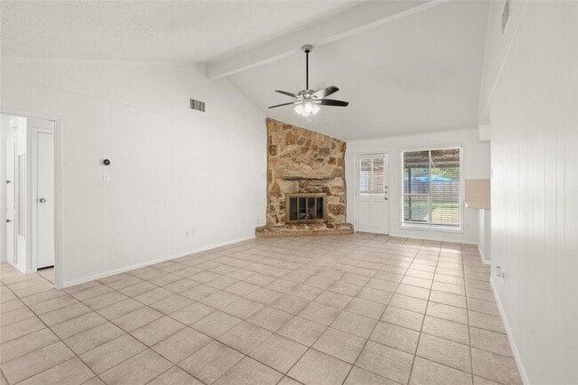 Building Photo - 2213 Baylor Dr