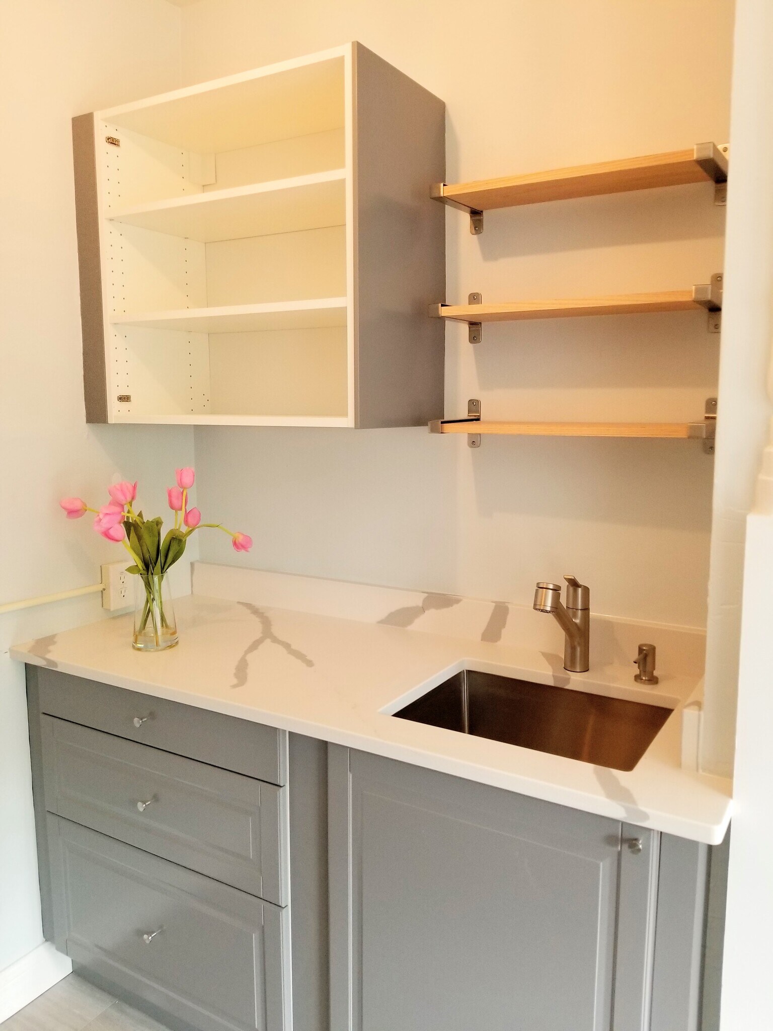 Kitchen - 3252 Fremont Ave S