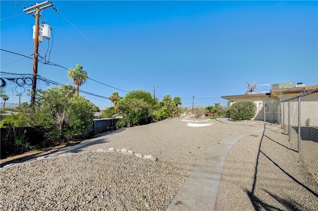 Building Photo - 3504 Pioneer Cir
