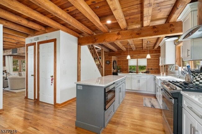 Building Photo - 378 Springbrook Trail
