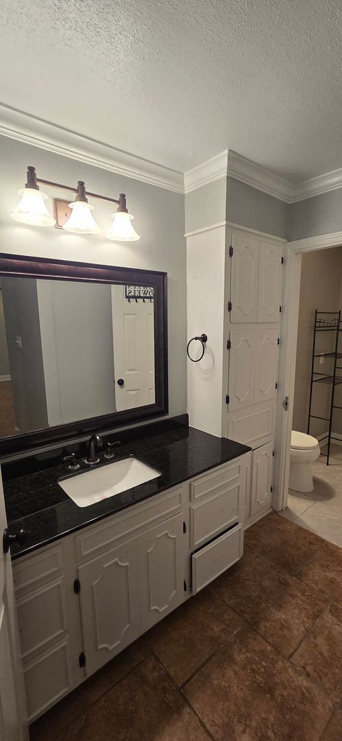 Building Photo - 3 Bedroom 2 Bathroom in Greenacres (N Bossier)