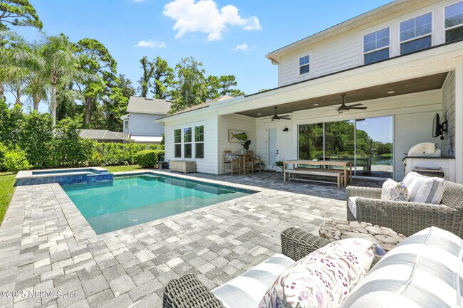 Building Photo - 116 Palm Bay Ct