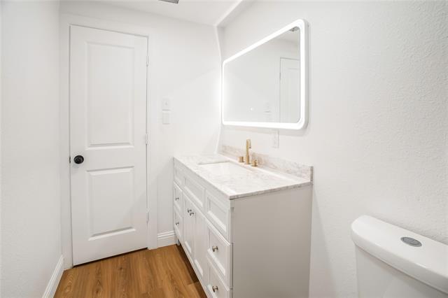 Building Photo - 4761 Meadowbrook Dr