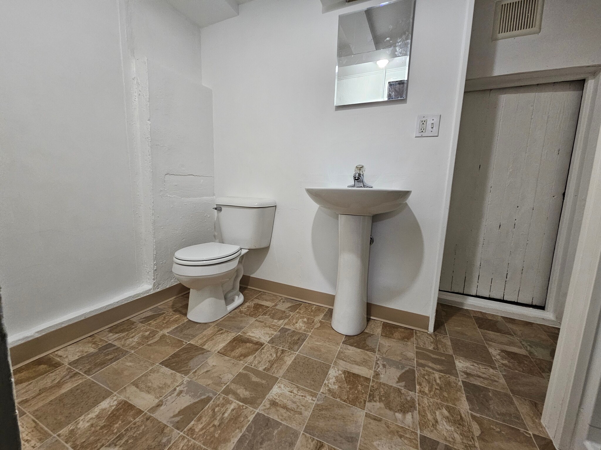 Bathroom - 338 E Pitkin St