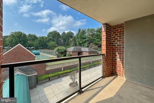 Building Photo - 2100 Langston Blvd.