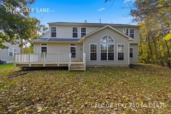 Building Photo - 8420 Gale Ln